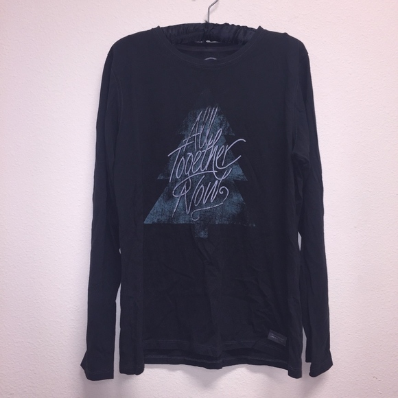 Life Is Good Tops - 🔻Life Is Good Long Sleeve Tee